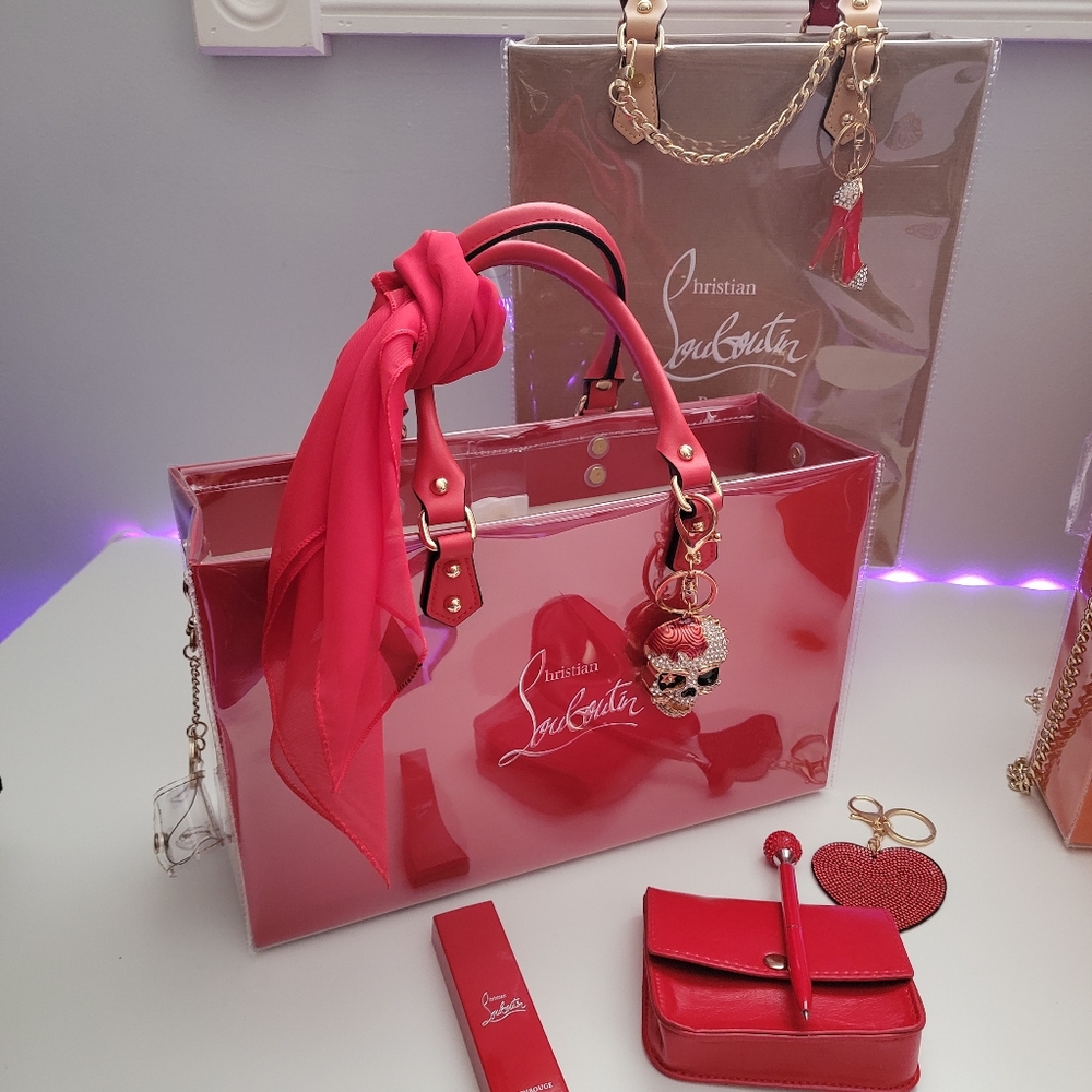 Wearable Art 👜 Crafted From What Others Overlook. ♥️ ♻️ - Picture 14 of 16